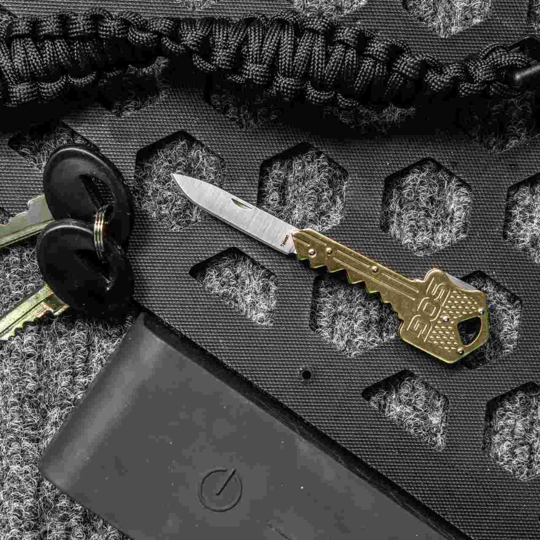 SOG Key Knife