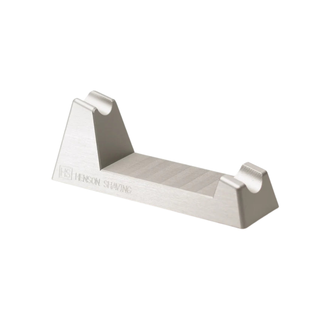 Henson Razor Stand