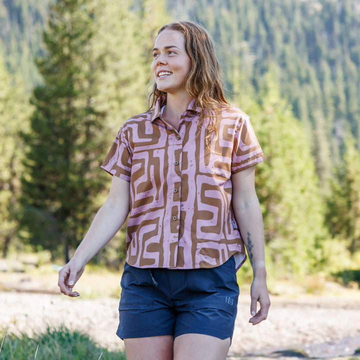 BlackStrap Women's Approach Camp Shirt