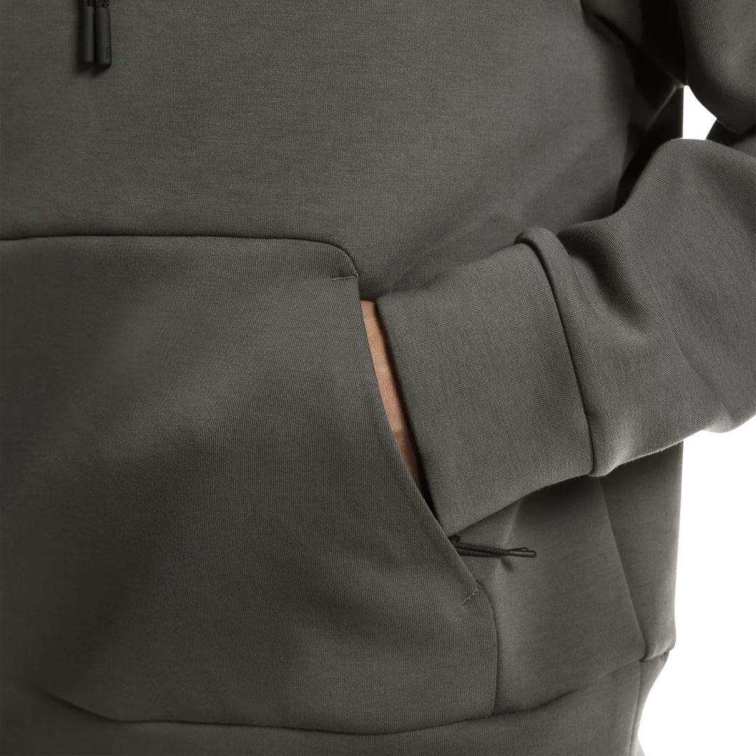 On Running Focus Tech Hoodie | Men's