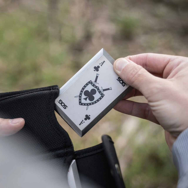 SOG Throwing Cards