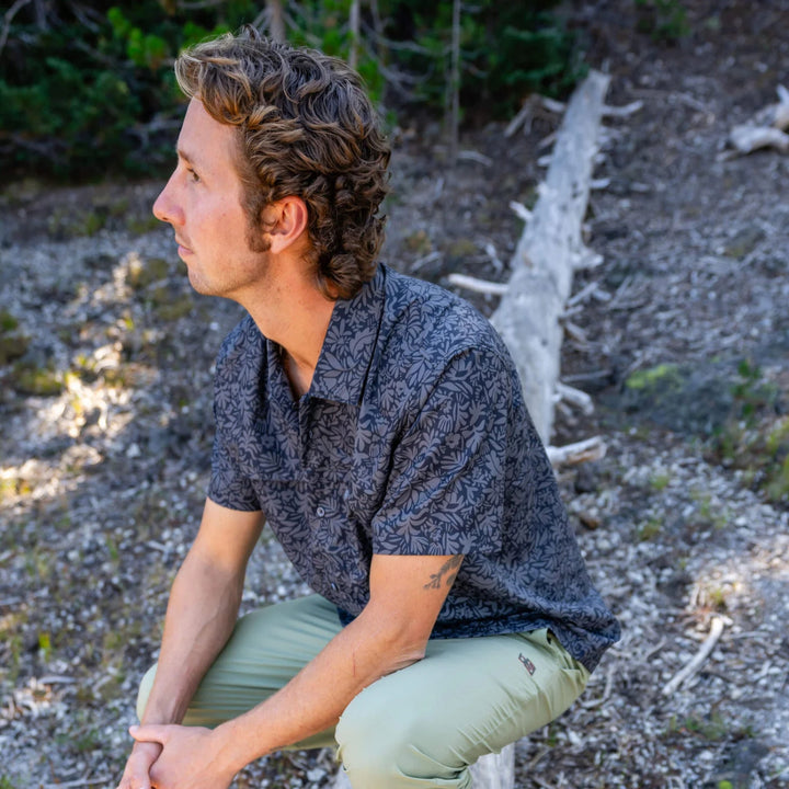 BlackStrap Men's Approach Camp Shirt