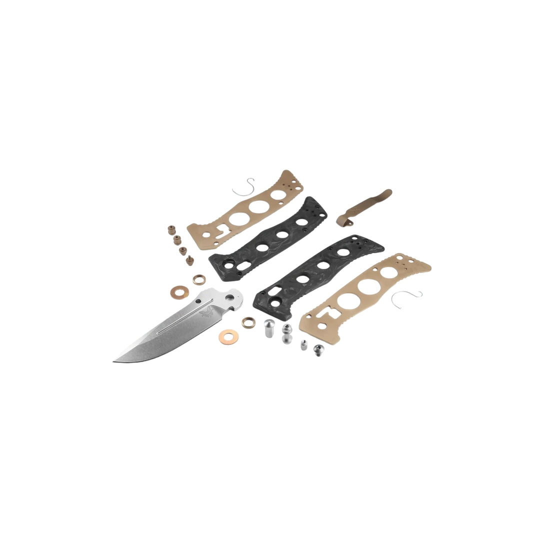 Benchmade Mini Adamas Drop Point Knife