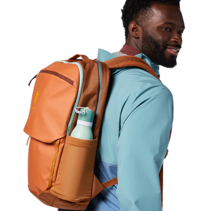 Cotopaxi allpa 26L daypack Whiskey