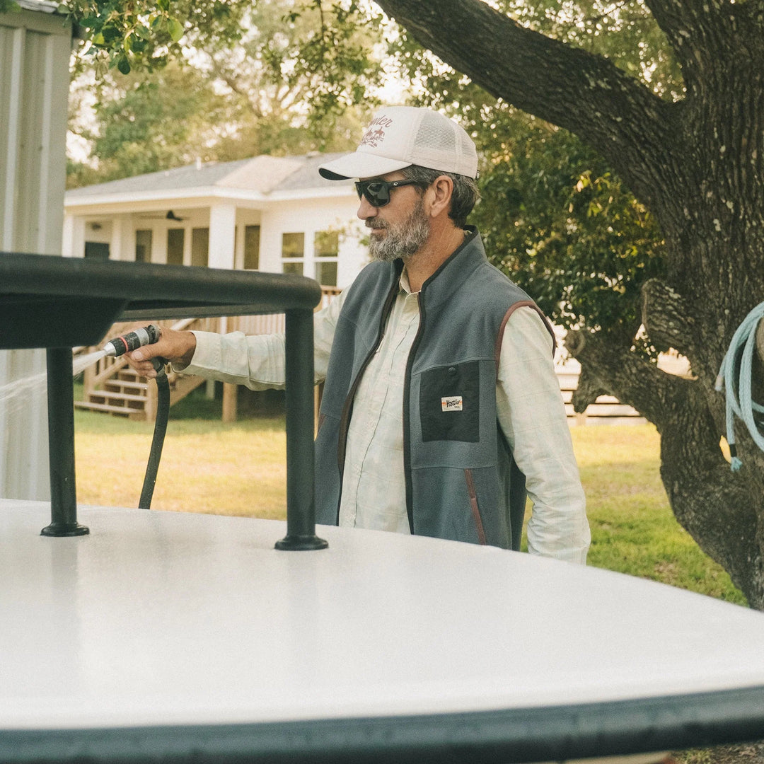 Howler Bros Free Range Fleece Vest | Men's