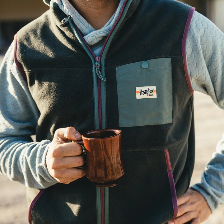 Howler Bros Free Range Fleece Vest | Men's