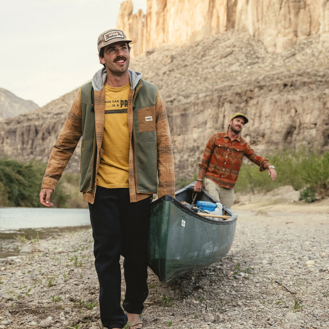 Howler Bros Free Range Fleece Vest | Men's