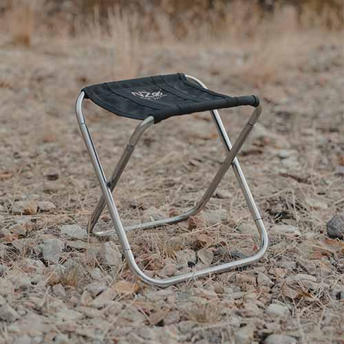Near Zero Folding Chair/Stool