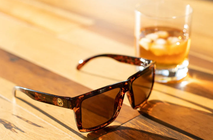 Heatwave XL Vise Tortoise Frame / Brown Lens