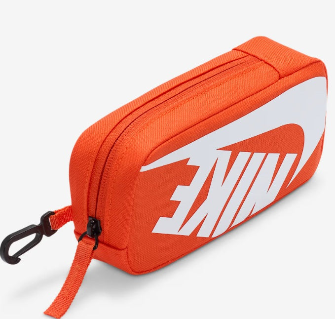 Nike Kids Elemental Big Kids' Backpack (20L)