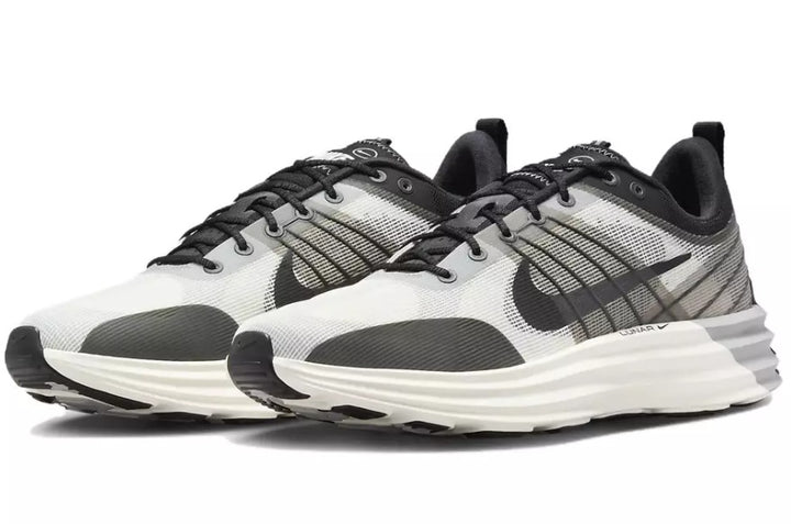 Nike Men's Lunar Roam Shoes