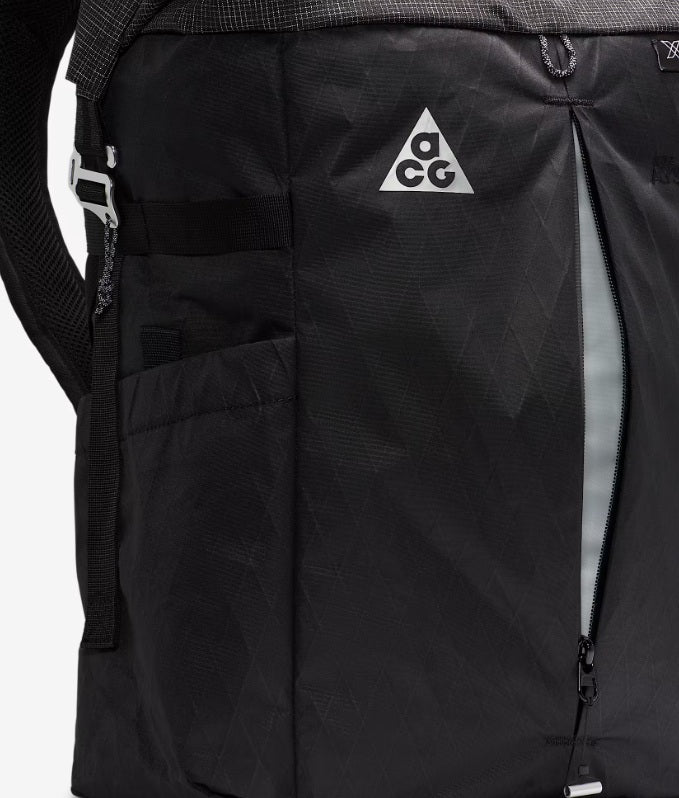 Nike ACG Aysen Day Pack (32L) – Black Flag Outfitters