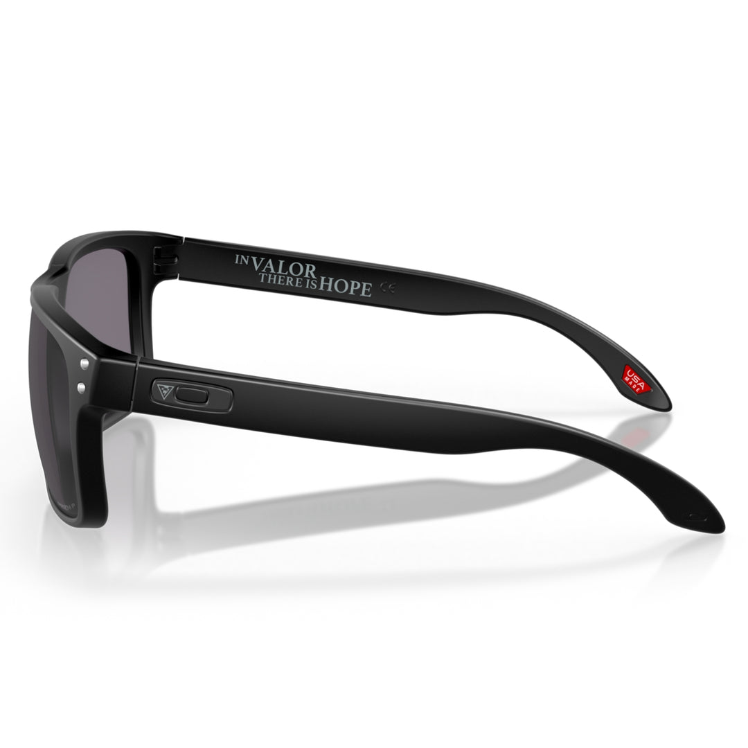 Oakley Holbrook Matte Black USA Veterans Collection | Prizm Grey Polarized | OO9102-U055