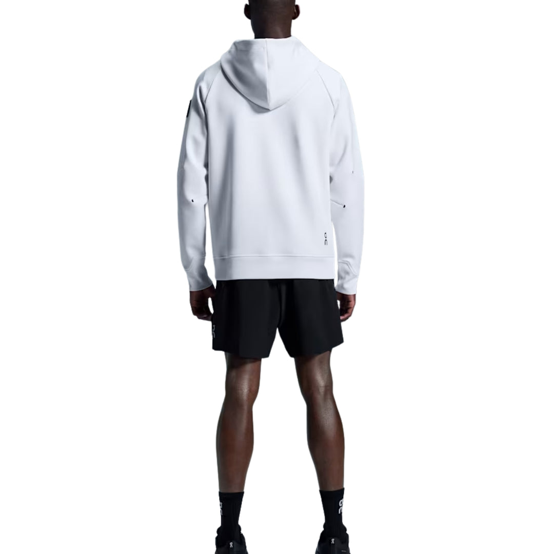 On Running Men's 7" Core Shorts