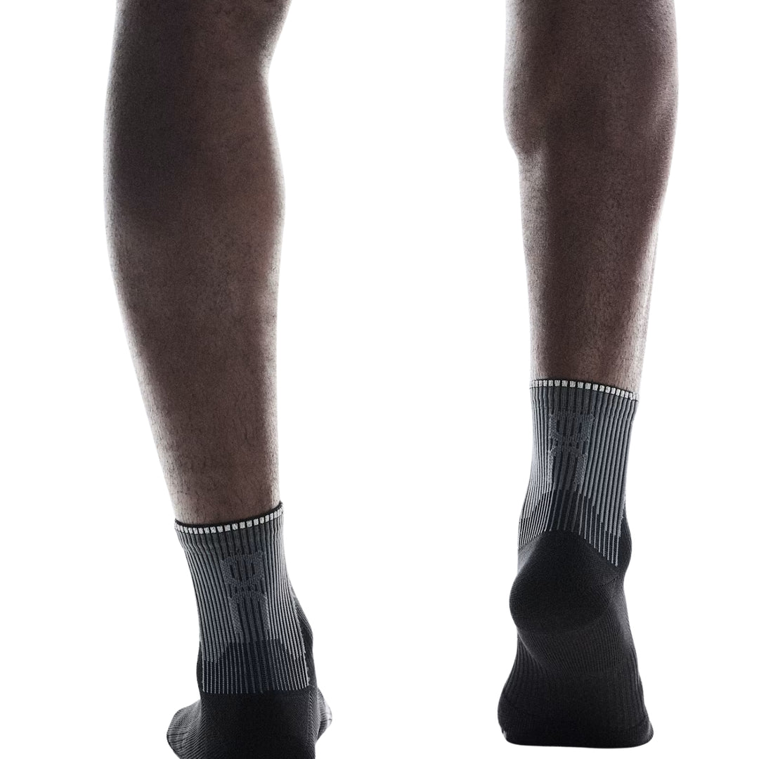 On Running Unisex Performance Run Sock Mid