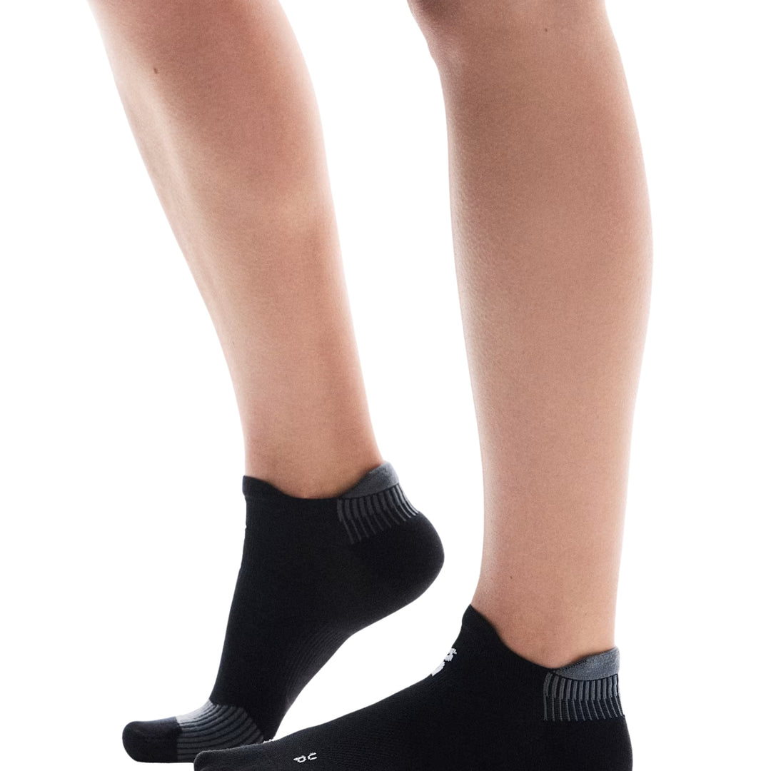 On Running Unisex Performance Run Sock Low