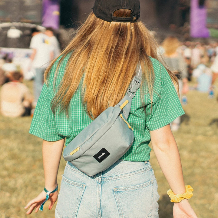 Pacsafe® GO Anti-Theft Sling Pack