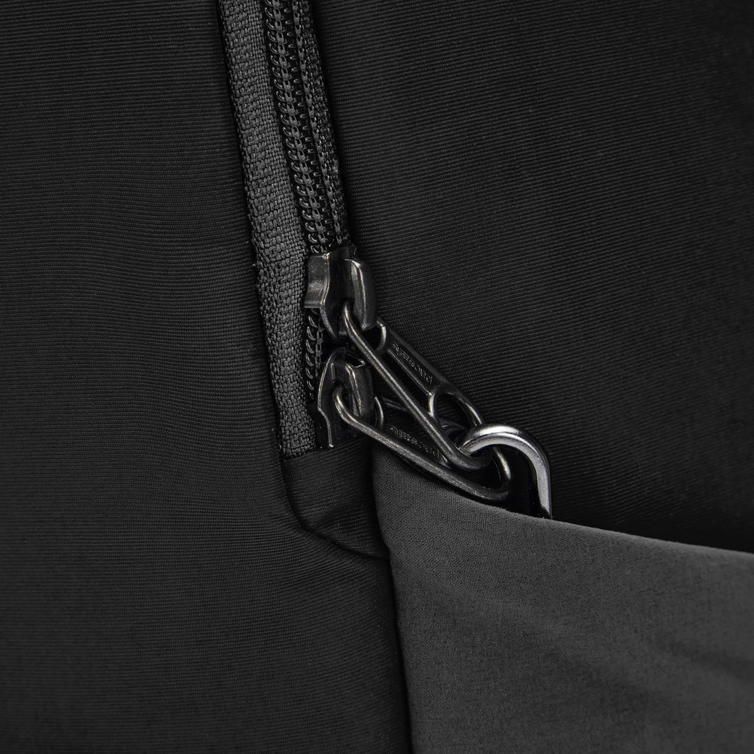 Pacsafe® LS450 Anti-Theft 25L Backpack