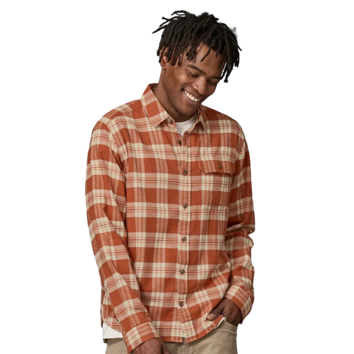 Patagonia Men's Long Sleeve Lightweight Fjord Flannel Shirt