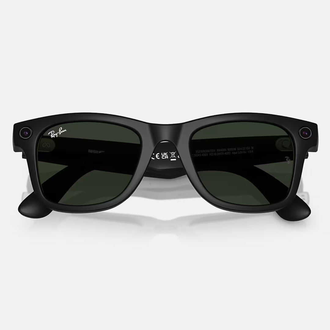 Ray-Ban Meta Wayfarer Gen 1 | Matte Black | Clear/Graphite Green Transitions® | RW4006 601S1M (Regular)
