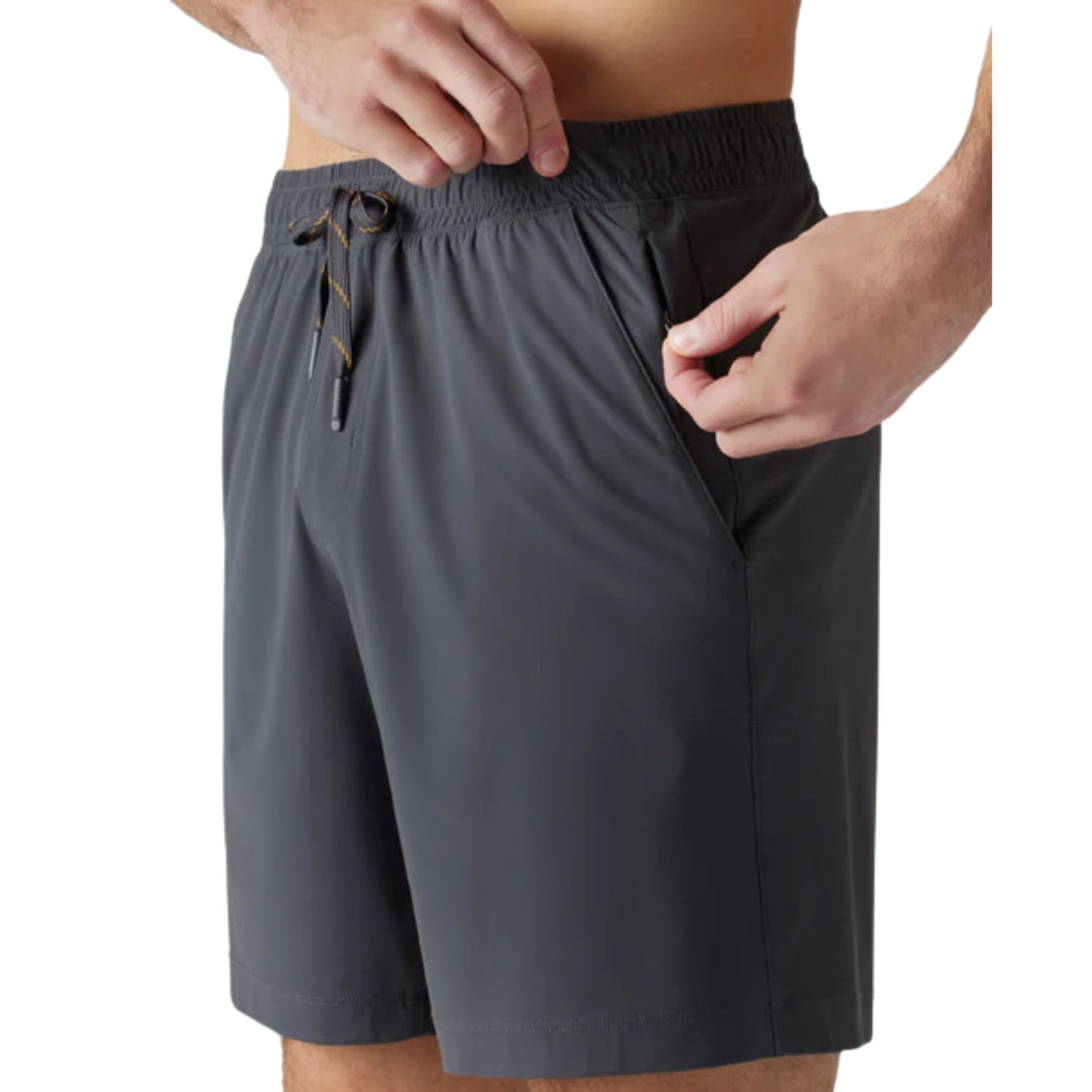 Rhone Men's 7" Pursuit Short-Unlined