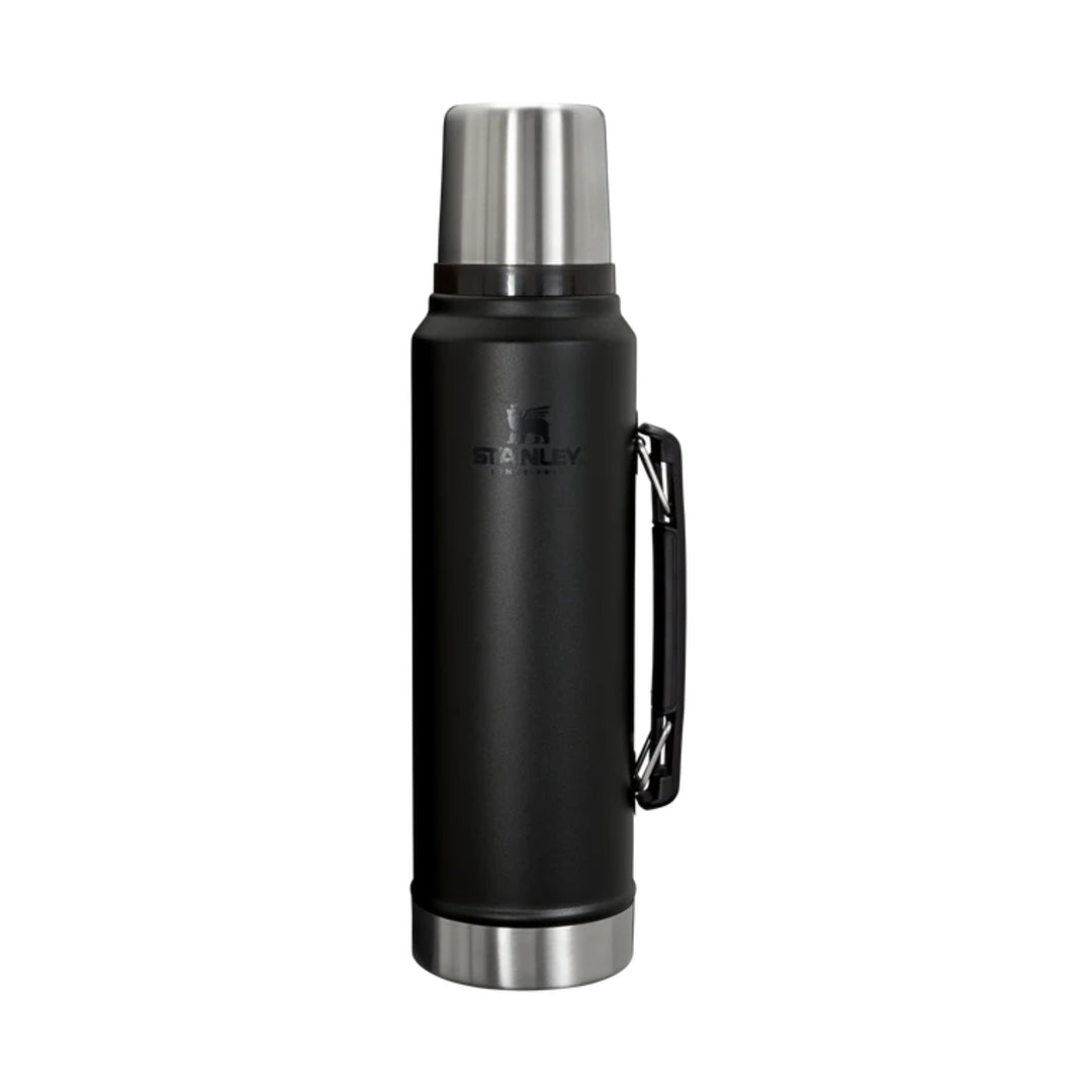 Stanley Classic Legendary Bottle | 1.1 Qt