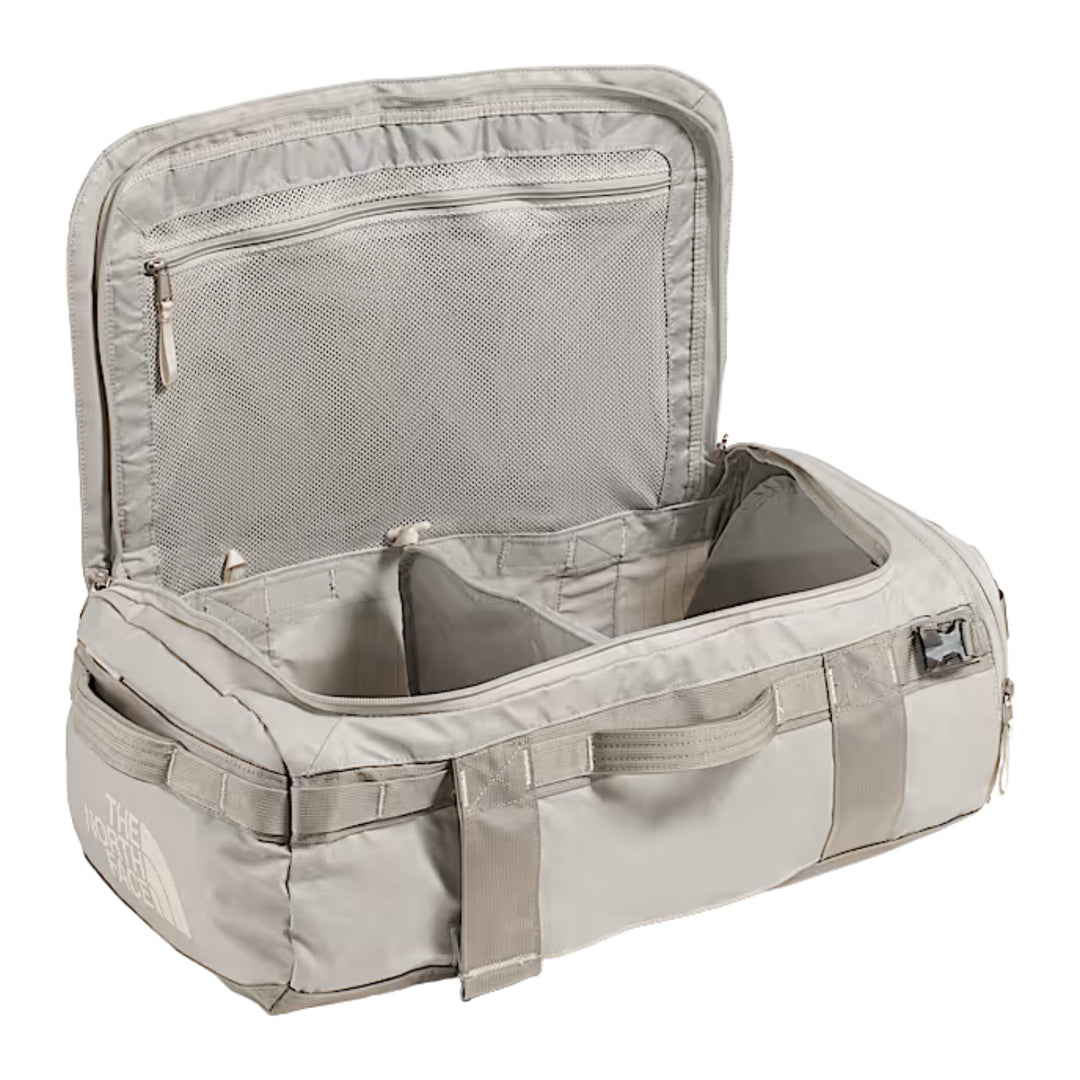 The North Face Base Camp Voyager - 32L