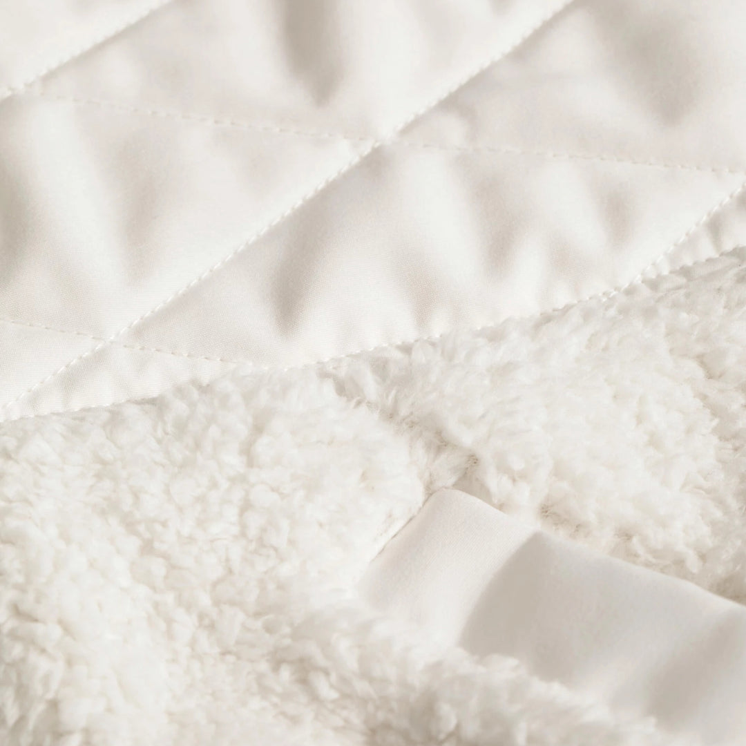 The North Face Women's Cabin Fleece Full Zip Jacket