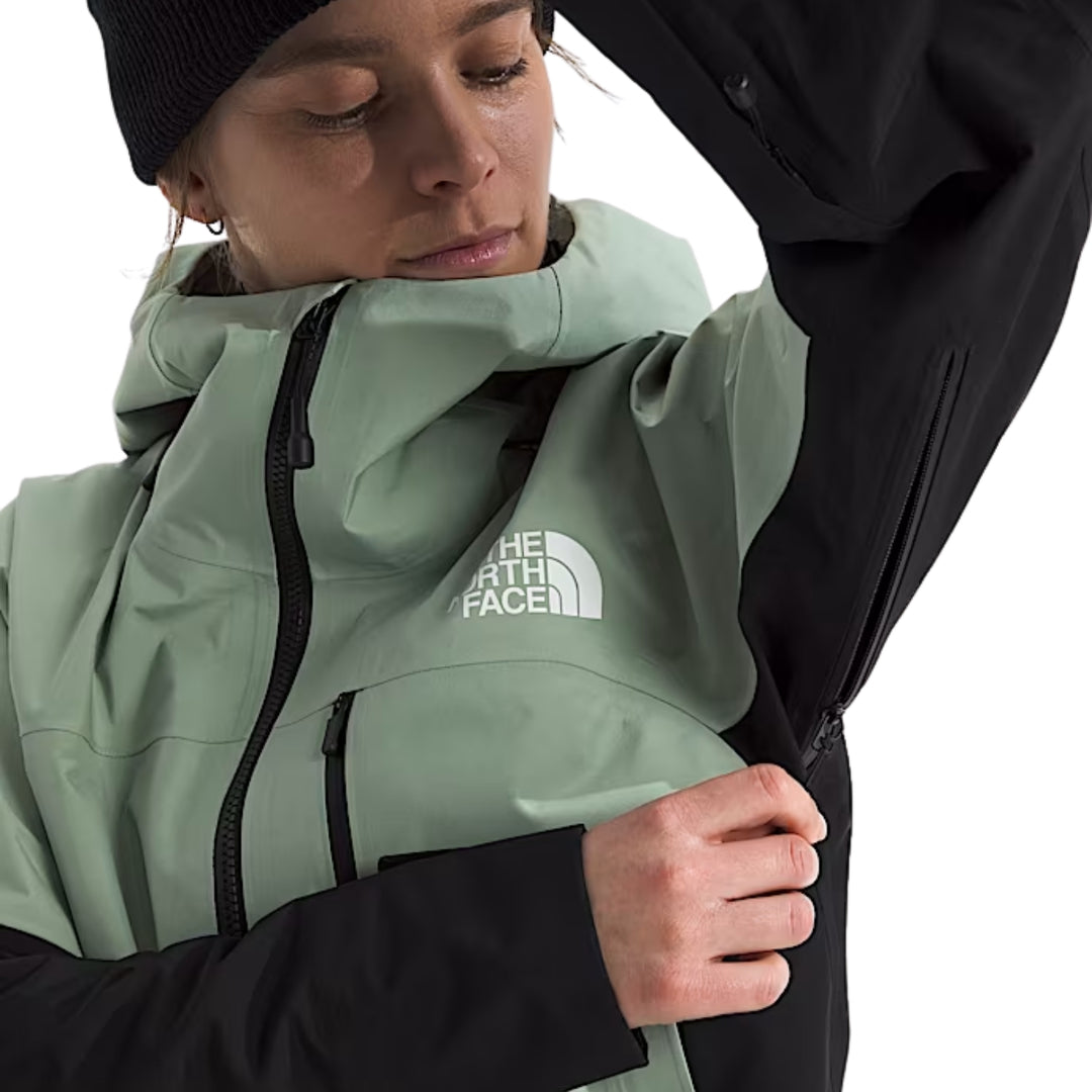 The North Face Women’s Summit Series Eastwall GORE-TEX® Jacket