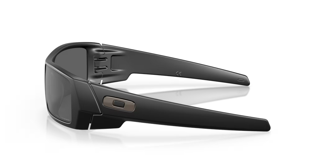 Oakley 0009014-2060 Gascan  Matte Black Frame l Black Iridium Lens