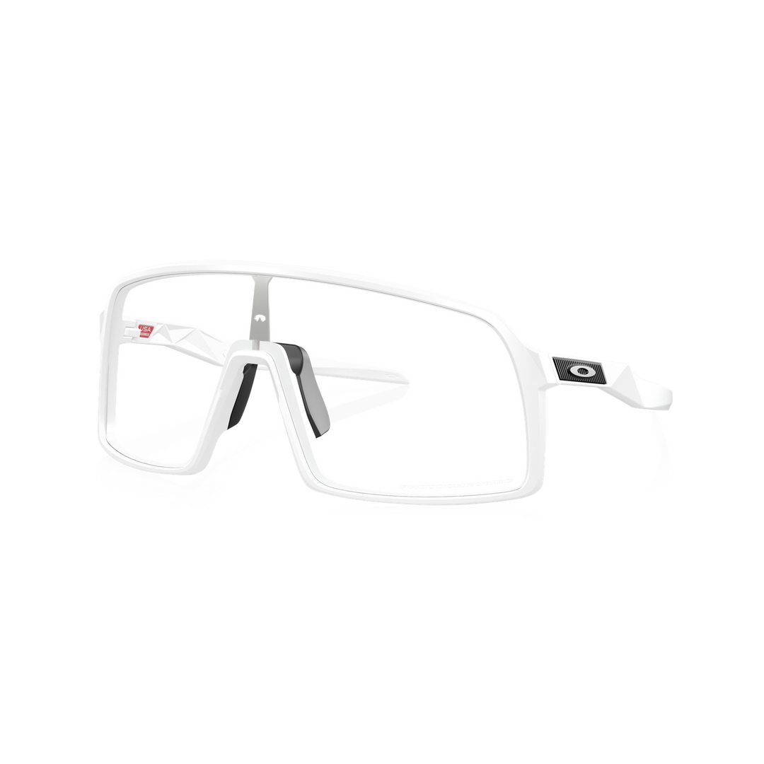 BFO-888392590831 Oakley Sutro Matte White | Clear Photochromic